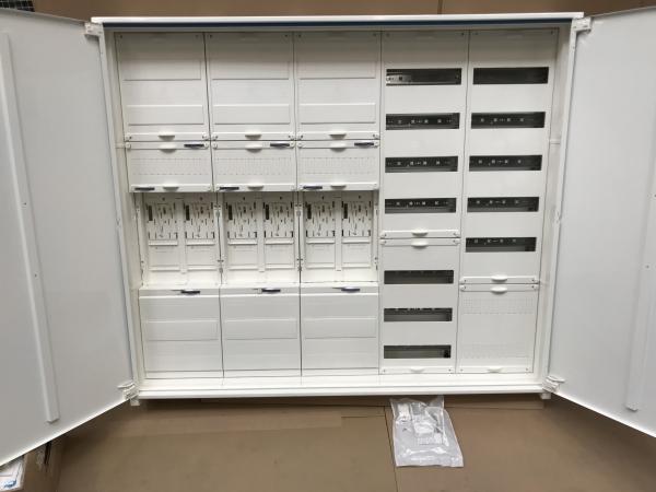 Hager Zählerschrank 6x eHZ Zählerfeld + 1x Verteilerfeld 7-reihig + 1x Verteilerfeld 5-reihig 1100mm mit APZ-Raum ZB35S (inkl. Datenschnittstelle und RJ45-Buchse)